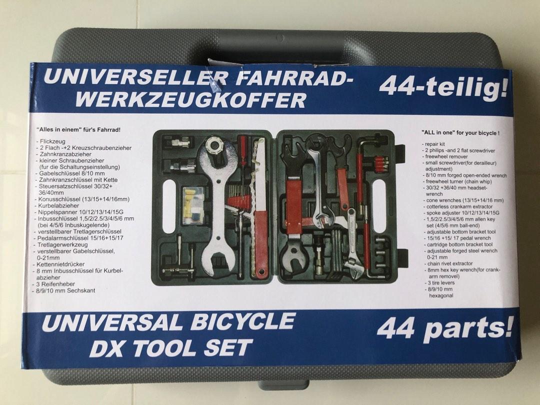 Universal bicycle tool set top