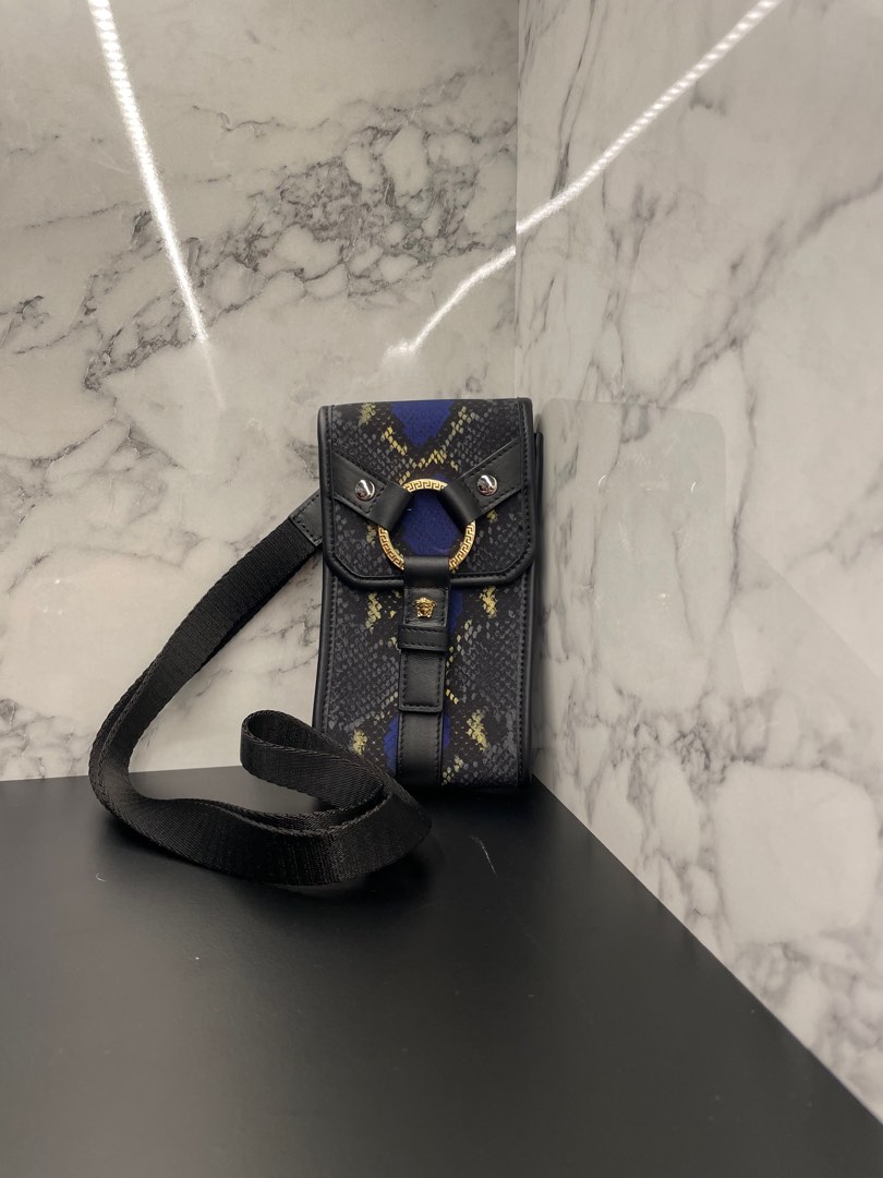 Versace phone 2025 pouch