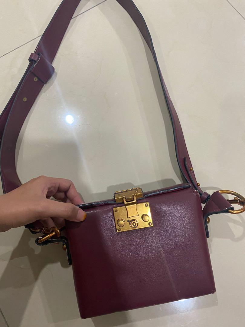 Vintage Dior Crossbody Bag, Luxury, Bags & Wallets on Carousell