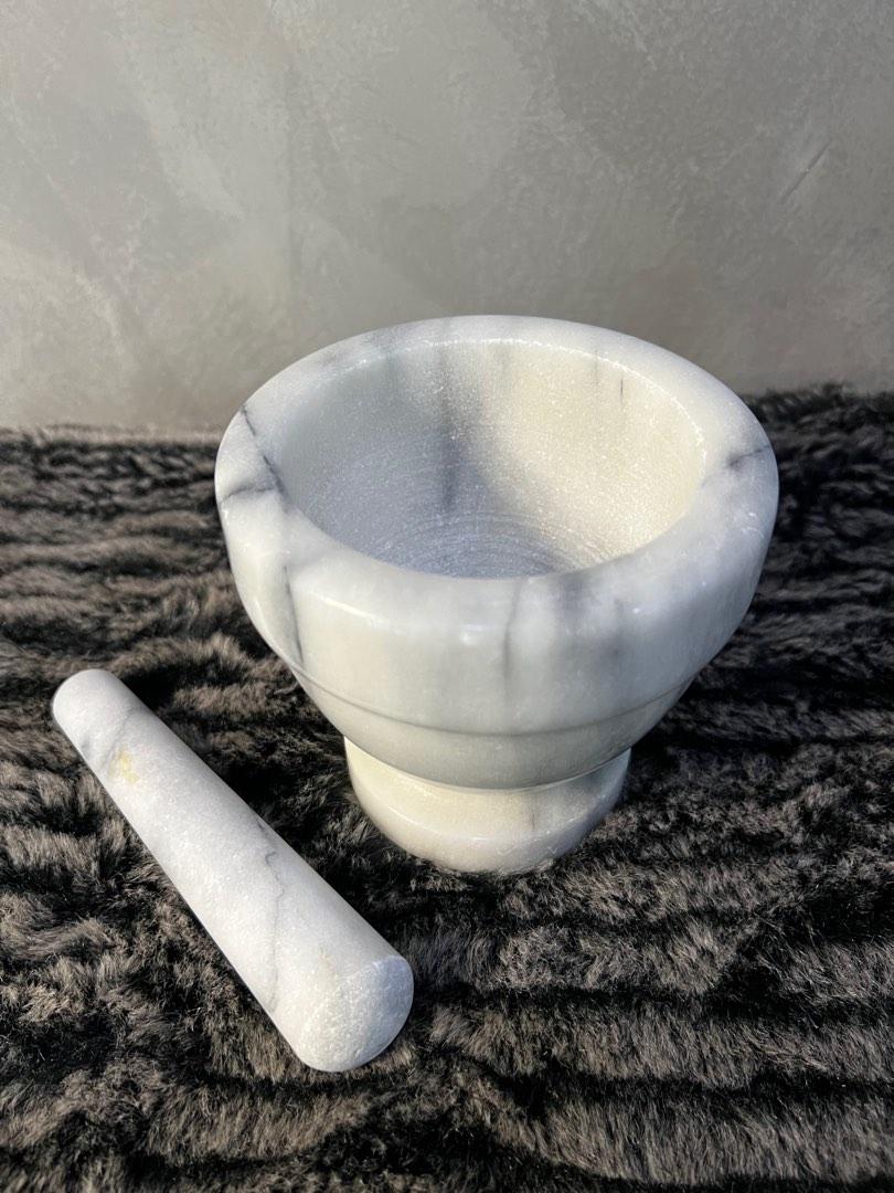 Vintage White and Gray Marble Mortar and Pestle, Hobbies & Toys