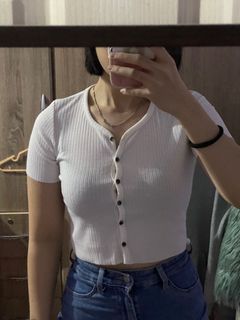 (Category: ) located in . Submitted by thriftwithbear (Listing ID 1180409084, Image 1). Description: .