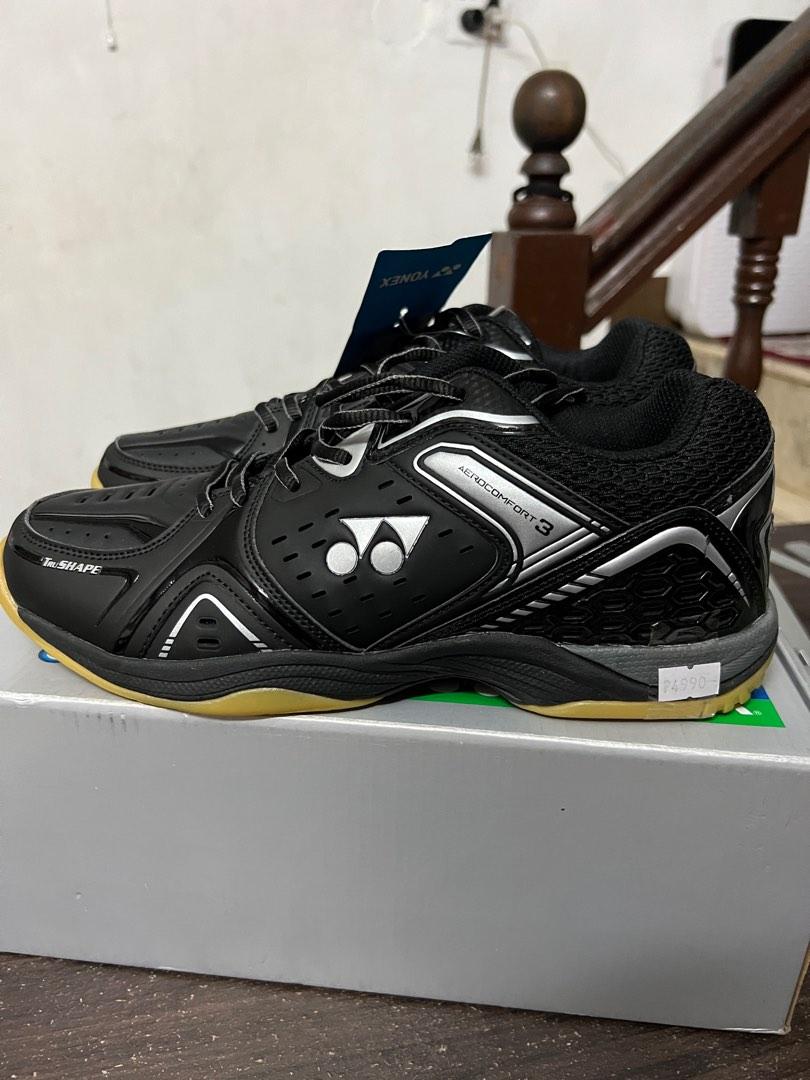 yonex aero comfort