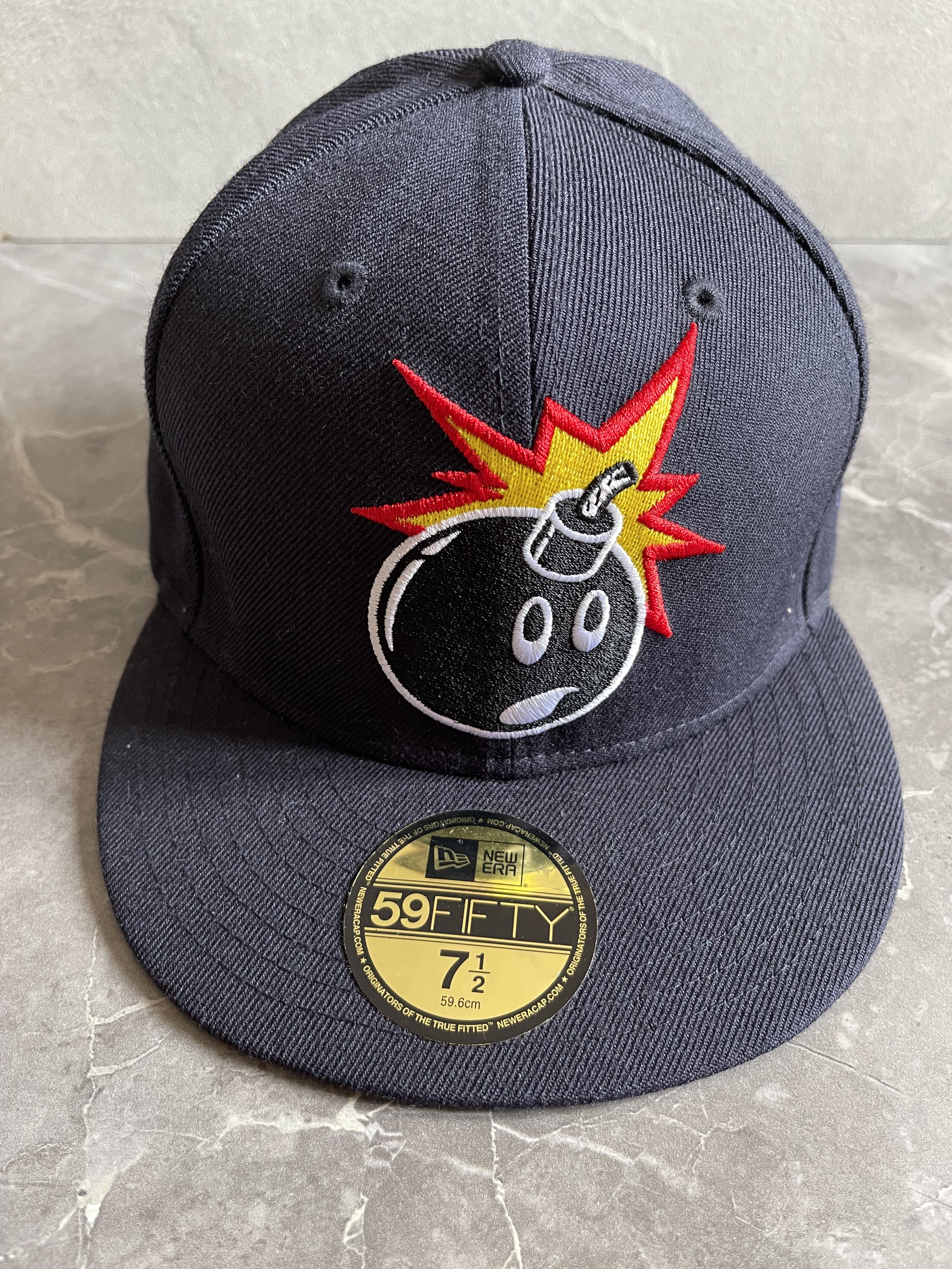 The hundreds fitted hat top