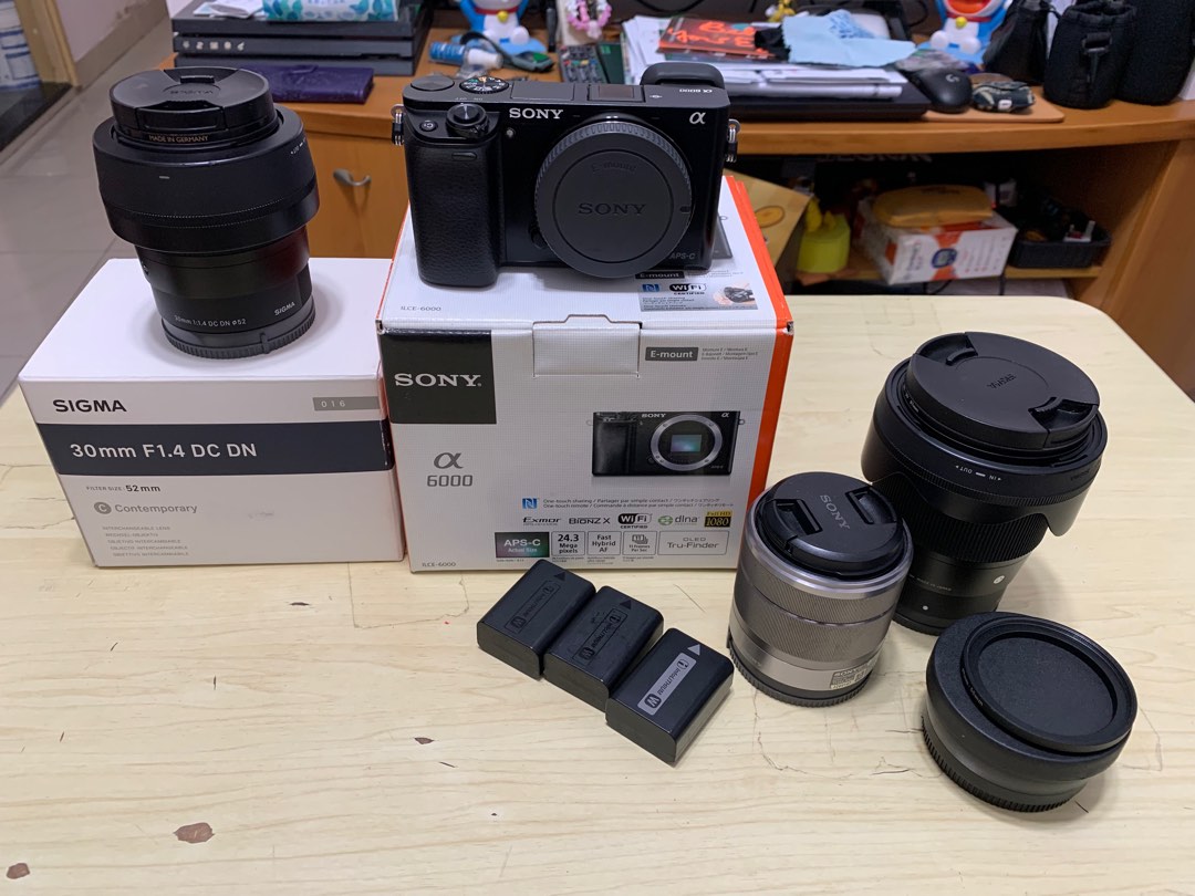 新品格安ソニーα6000+Sigma30mm+sony18-55mmセット デジタルカメラ