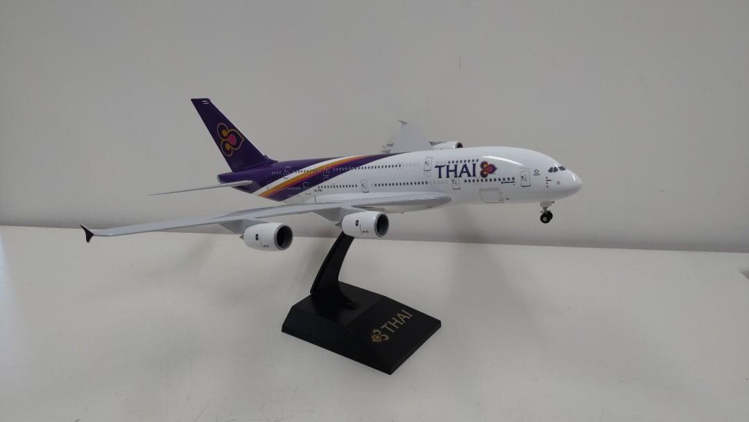 数量は多】 A380-800 タイ国際航空 スタンド付属1/200 HS-TUA 航空機 