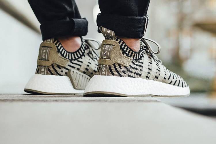 Adidas nmd r2 verde militar outlet