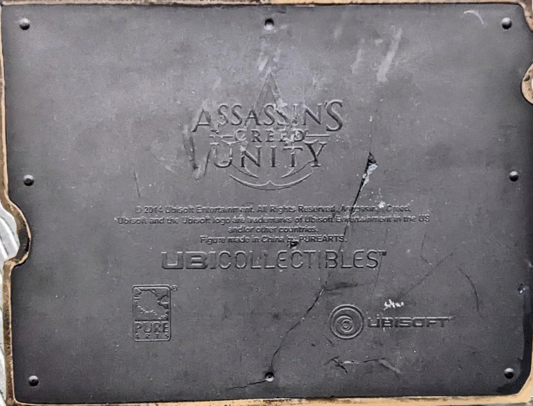 Assassin's Creed Unity Collectible Figure, Hobbies & Toys, Memorabilia