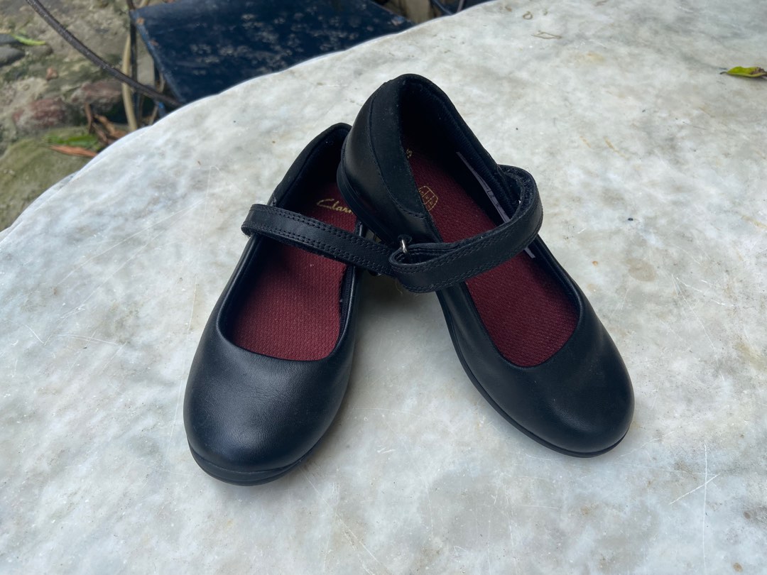 clarks childrens school shoes sale