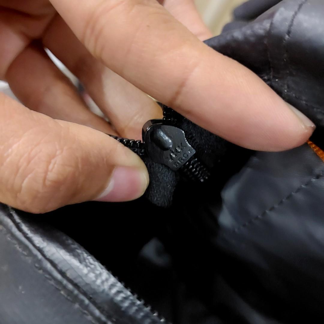 Authentic Chrome Industries kadet nylon messenger bag, Men's Fashion, Bags, Belt bags, Clutches