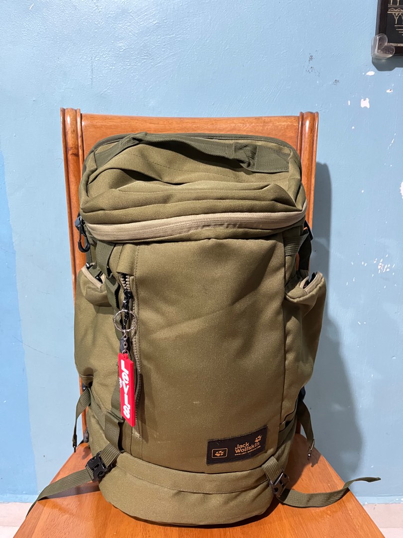 Backpack jack wolf skin, Men's Fashion, Bags, Backpacks on Carousell