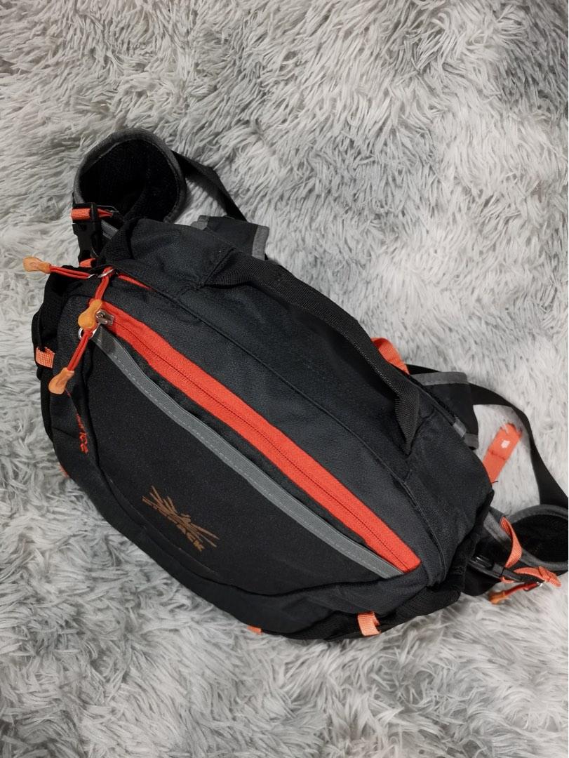 BIGPACK Waistpack/Backpack, Men's Fashion, Bags, Belt bags, Clutches
