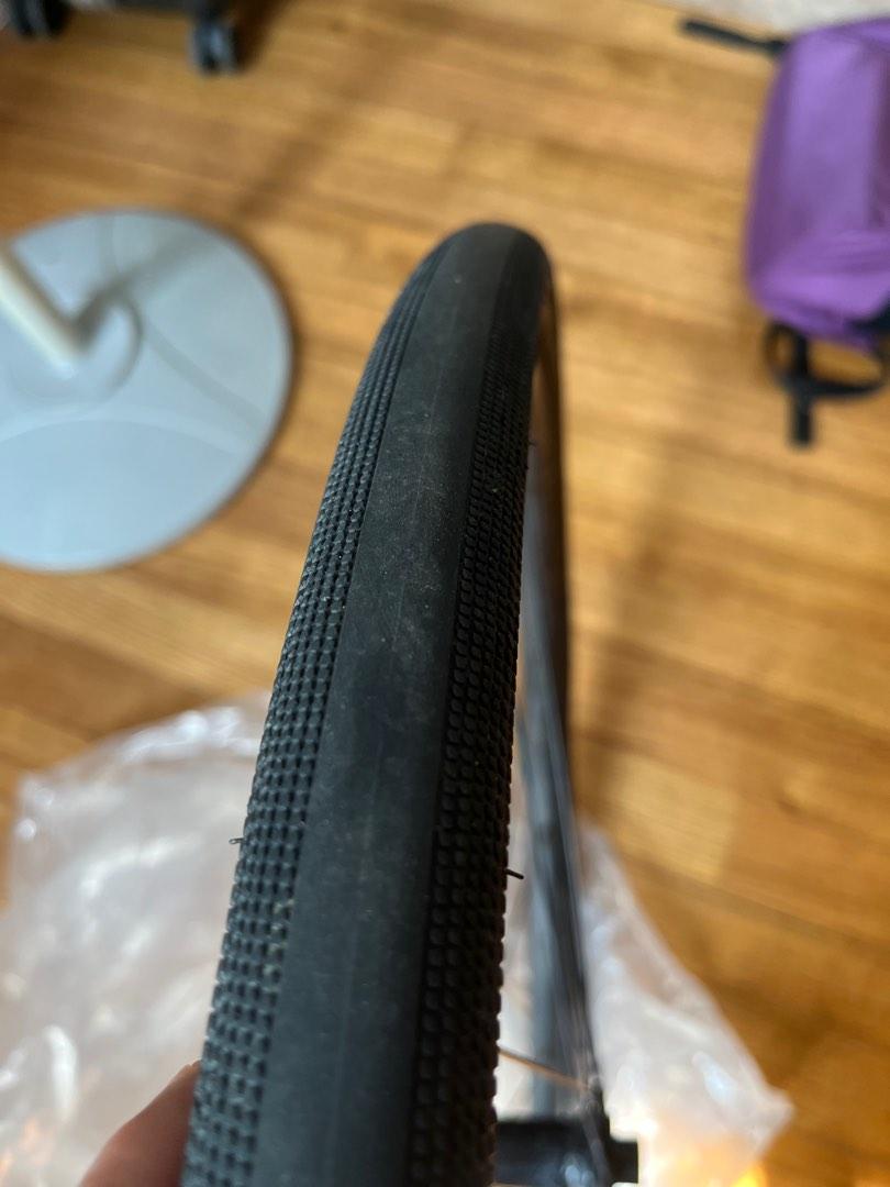 bontrager affinity tlr disc wheelset