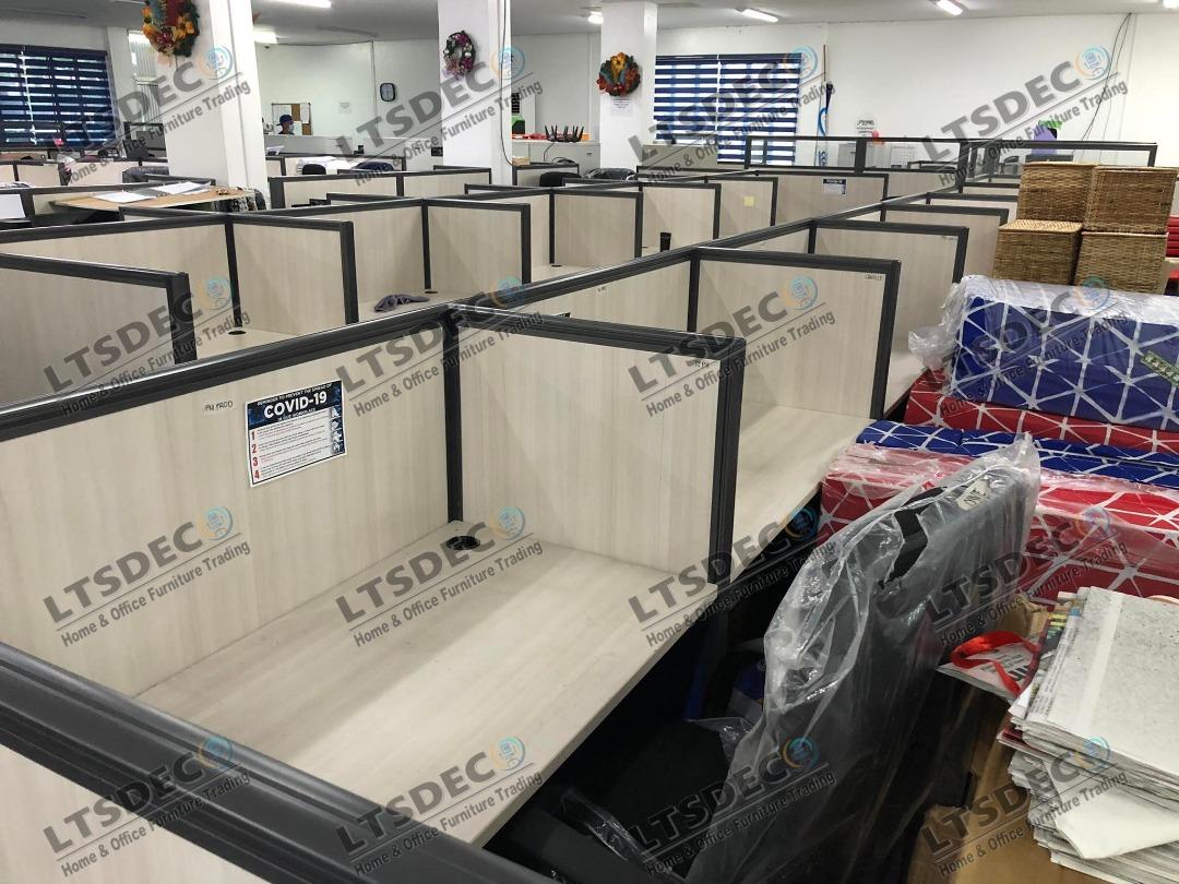 BPO CUBICLE TABLE OFFICE PARTITION FURNITURE, Furniture & Home Living