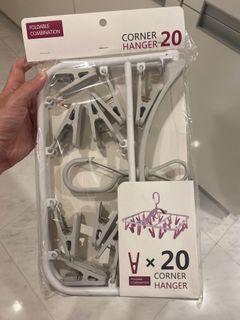 Brand New - 20 peg clothes hanger
