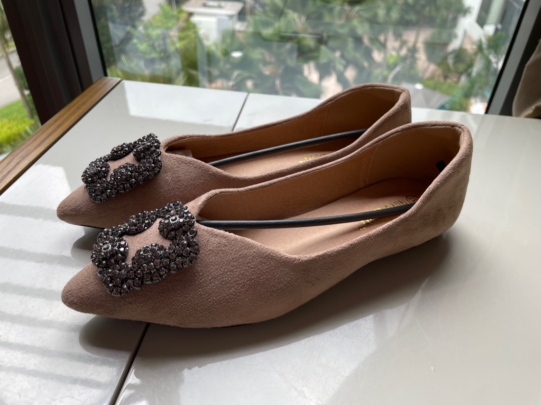 Diamond flats hotsell