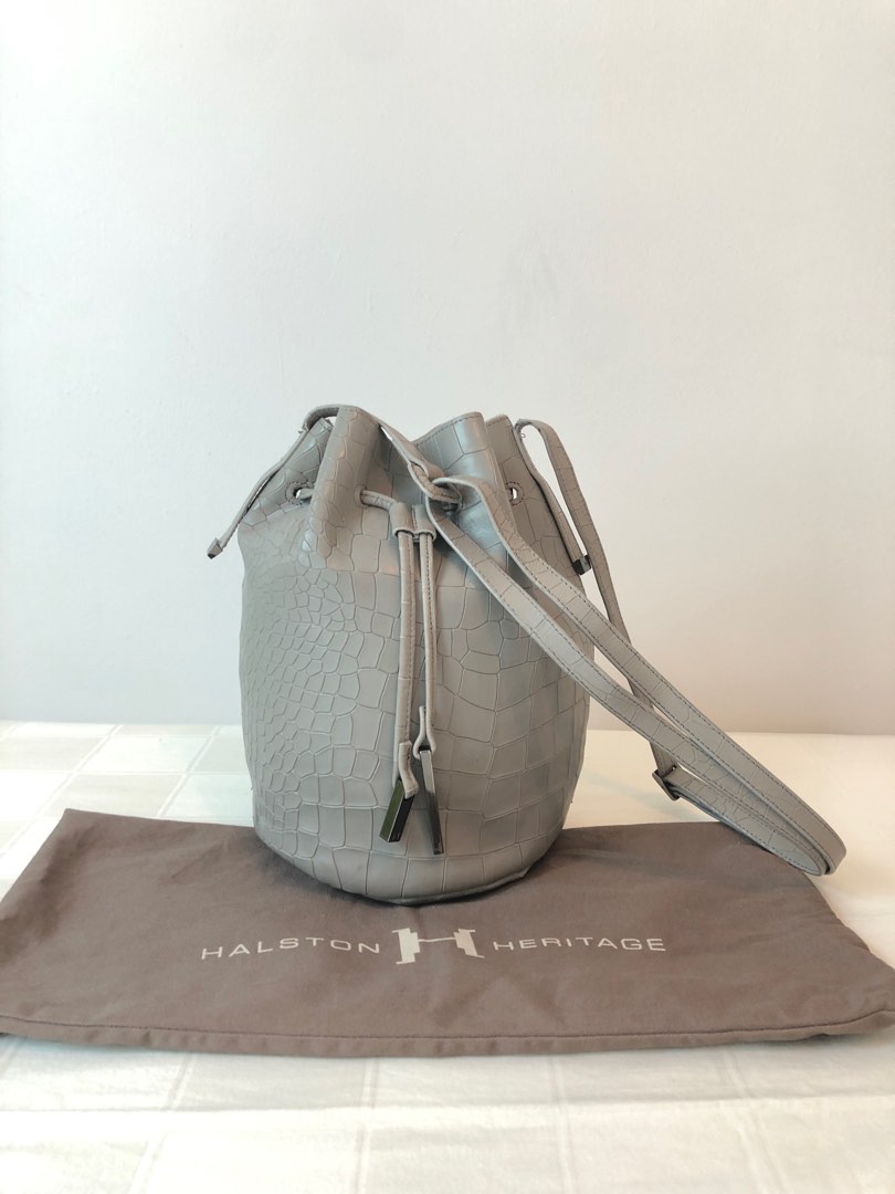 Halston heritage bucket bag cheap
