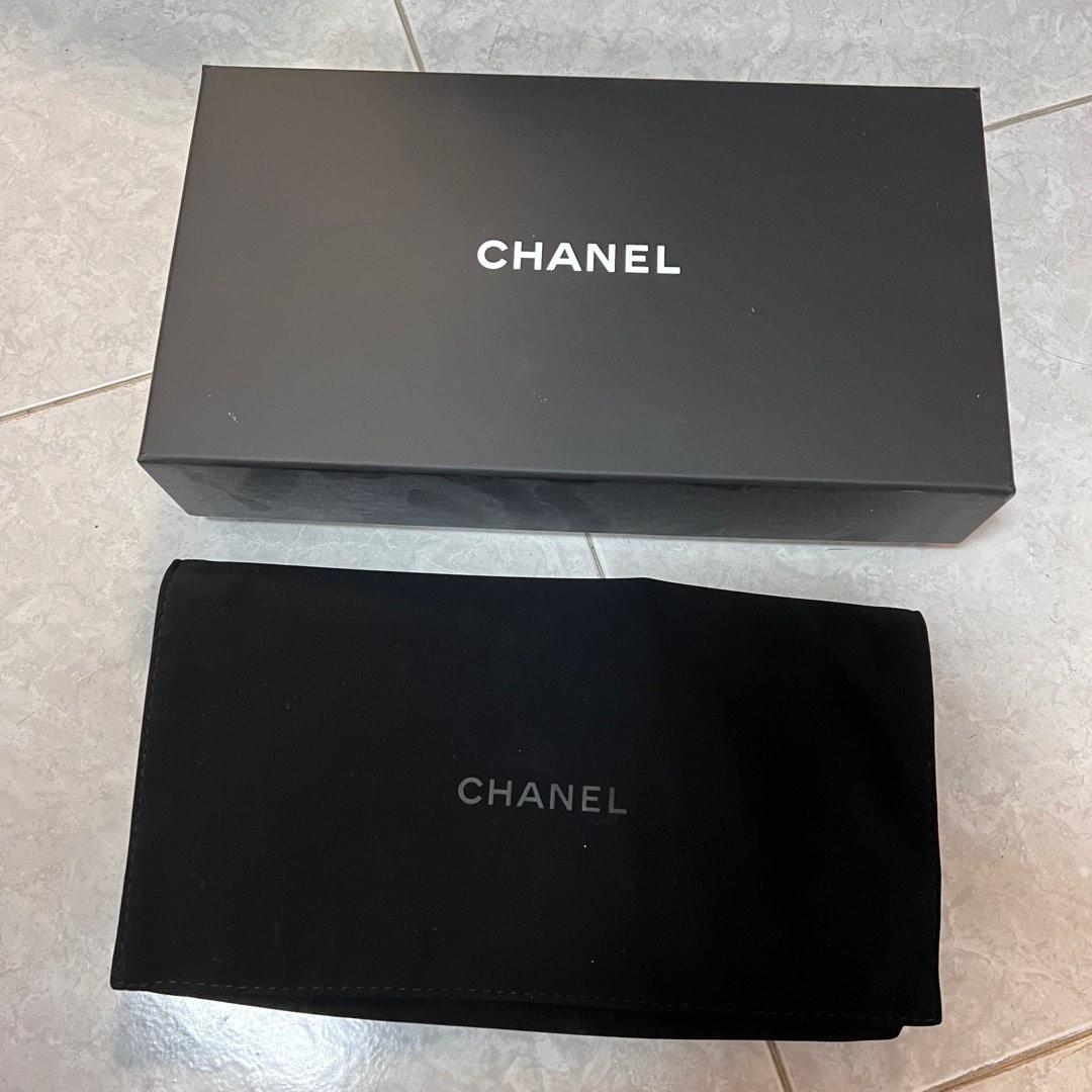 Chanel 19 Long Flap Wallet, Women's Fashion, Bags & Wallets, Wallets & Card  Holders on Carousell