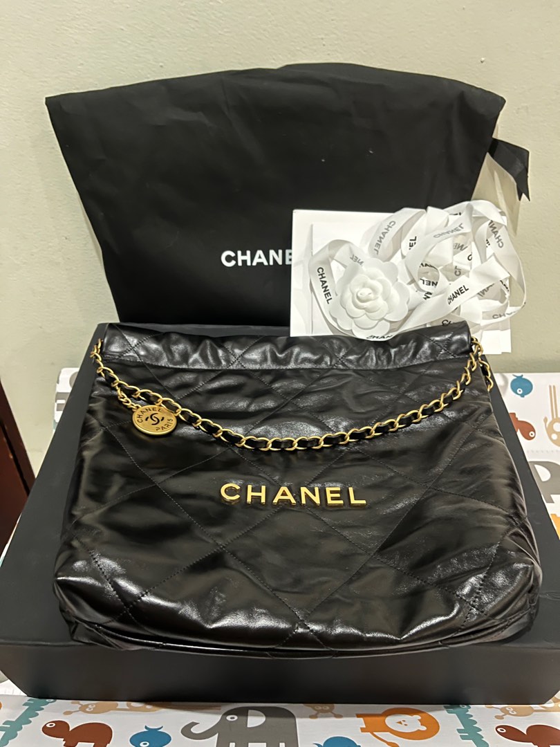 Chanel 22 Tote C22 Black GHW