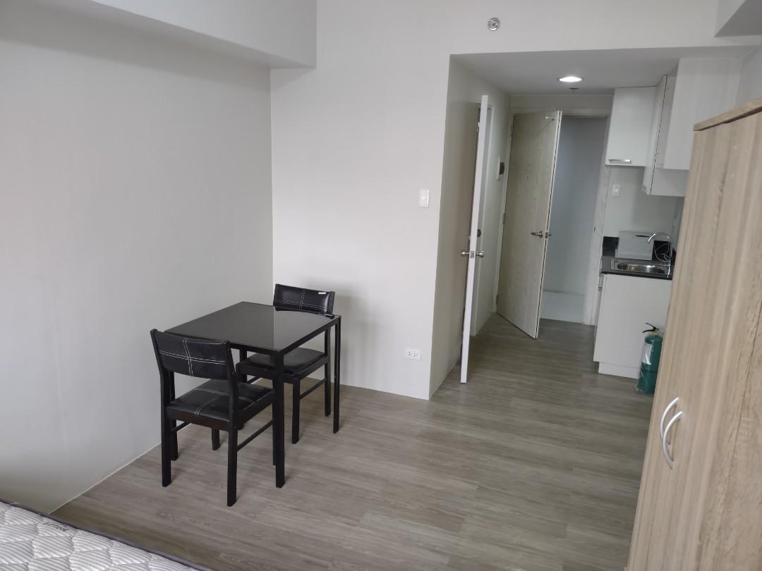 Condo for Rent at GL Taft Vistaland, Across UPPGH, Taft Ave. Manila