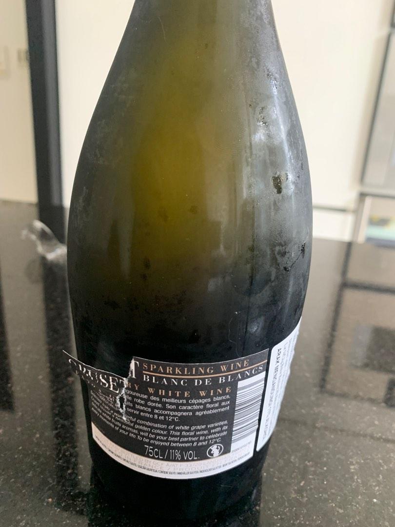 Cruset Sparkling wine, Food & Drinks, Alcoholic Beverages on Carousell