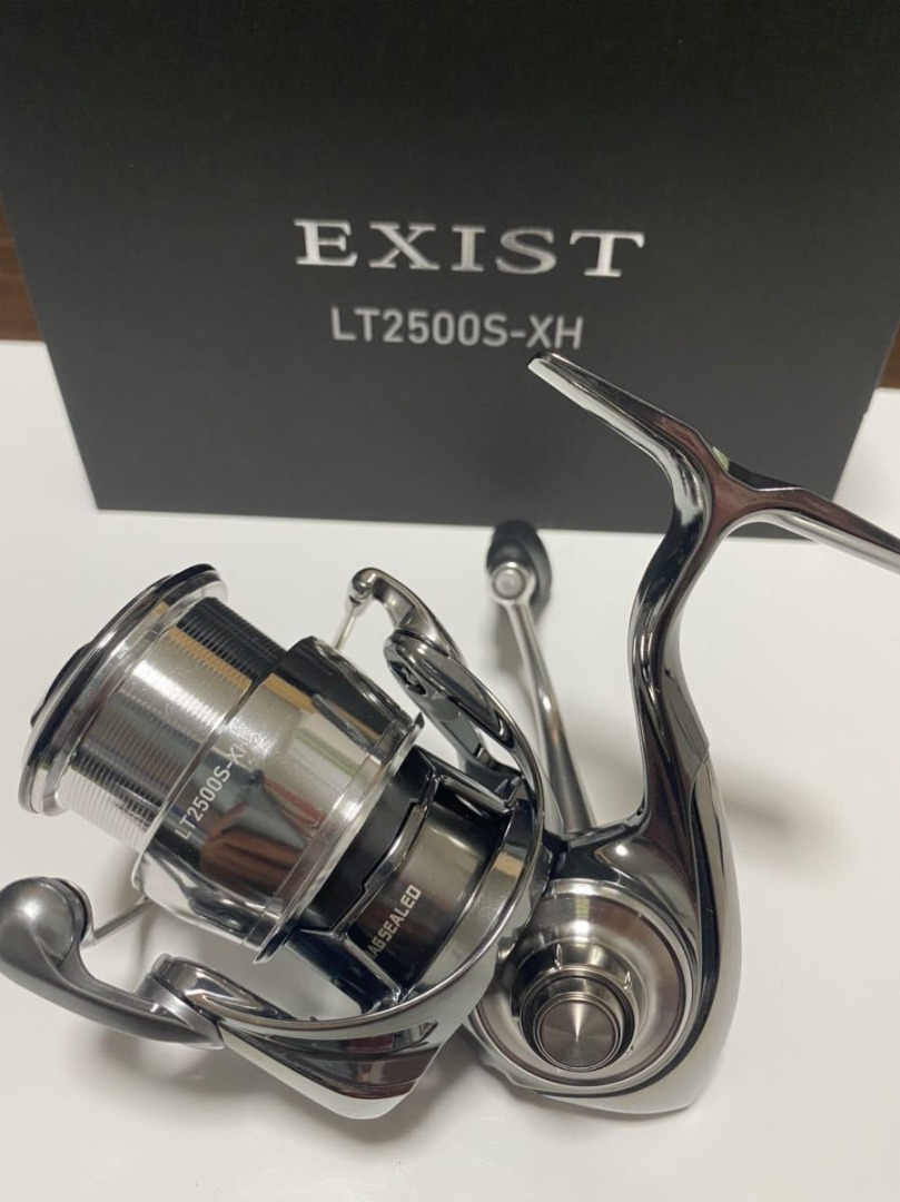 ２２ＥＸＩＳＴ　ＬＴ２５００Ｓ Daiwa 22 EXIST LT2500S Spinning Reel 2022 model versatile