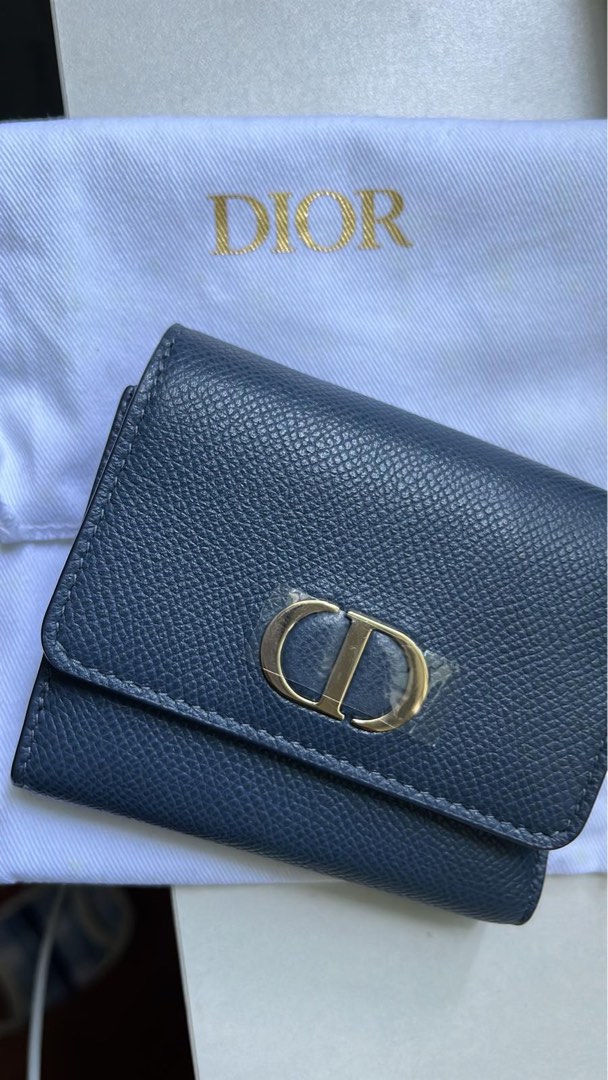 30 montaigne on sale lotus wallet price