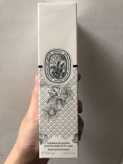 （分類：）位於 。 由 mscandy282004 提交（商品編號 1180676257，圖片 1）。簡介： 。