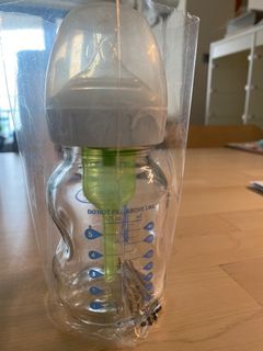 （分類：）位於 。 由 aviiiis 提交（商品編號 1180500046，圖片 1）。簡介： 。