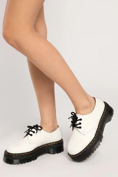 White dr martens shoes womens on sale