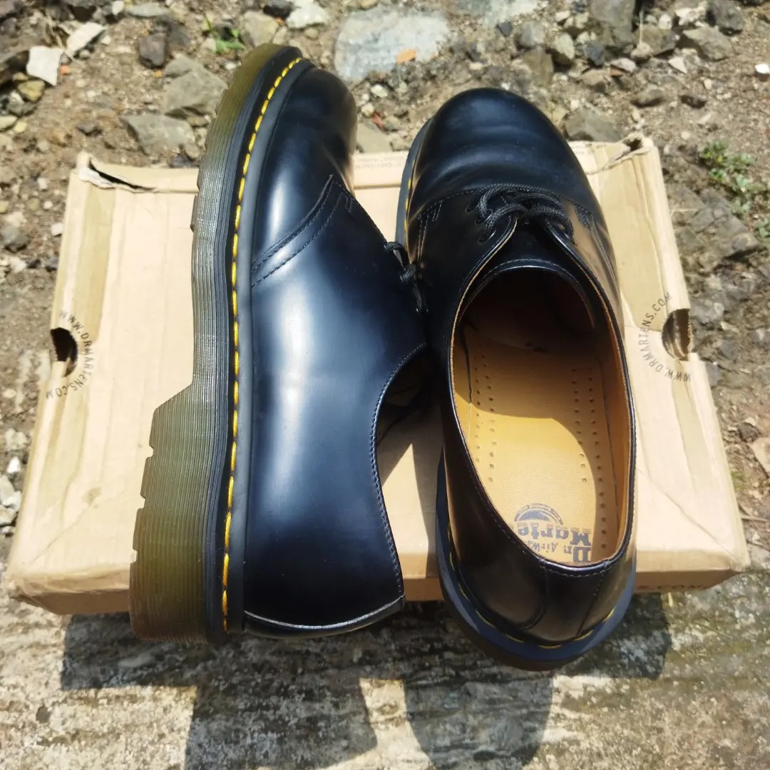 doc martens 1461 size 7