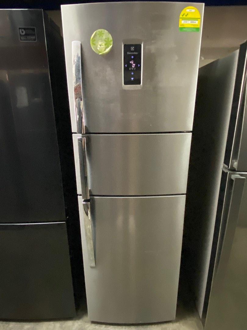 Electrolux 3Doors 2Ticks Fridge, 334L, TV & Home Appliances, Kitchen