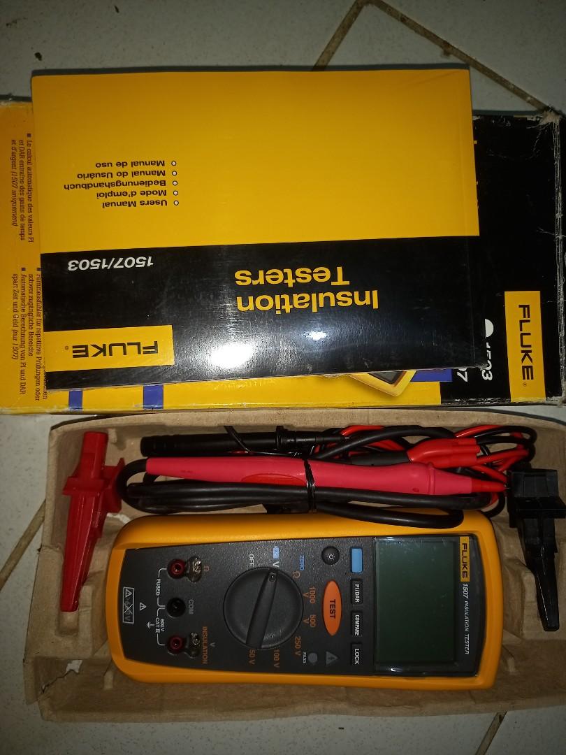FLUKE 1507 insulation or megger tester, Commercial & Industrial