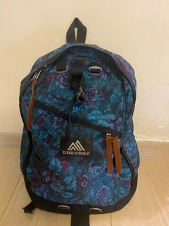（分類：）位於 。 由 sam.sam.226 提交（商品編號 1180634101，圖片 1）。簡介： 。