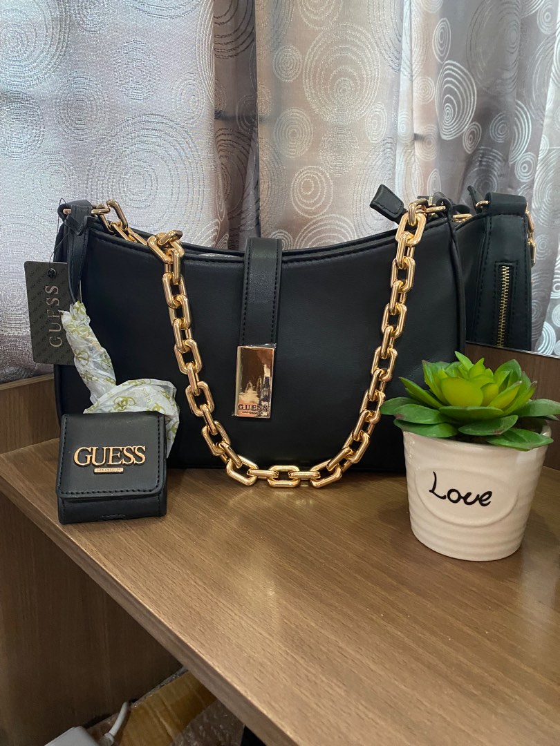 guess chain shoulder bag