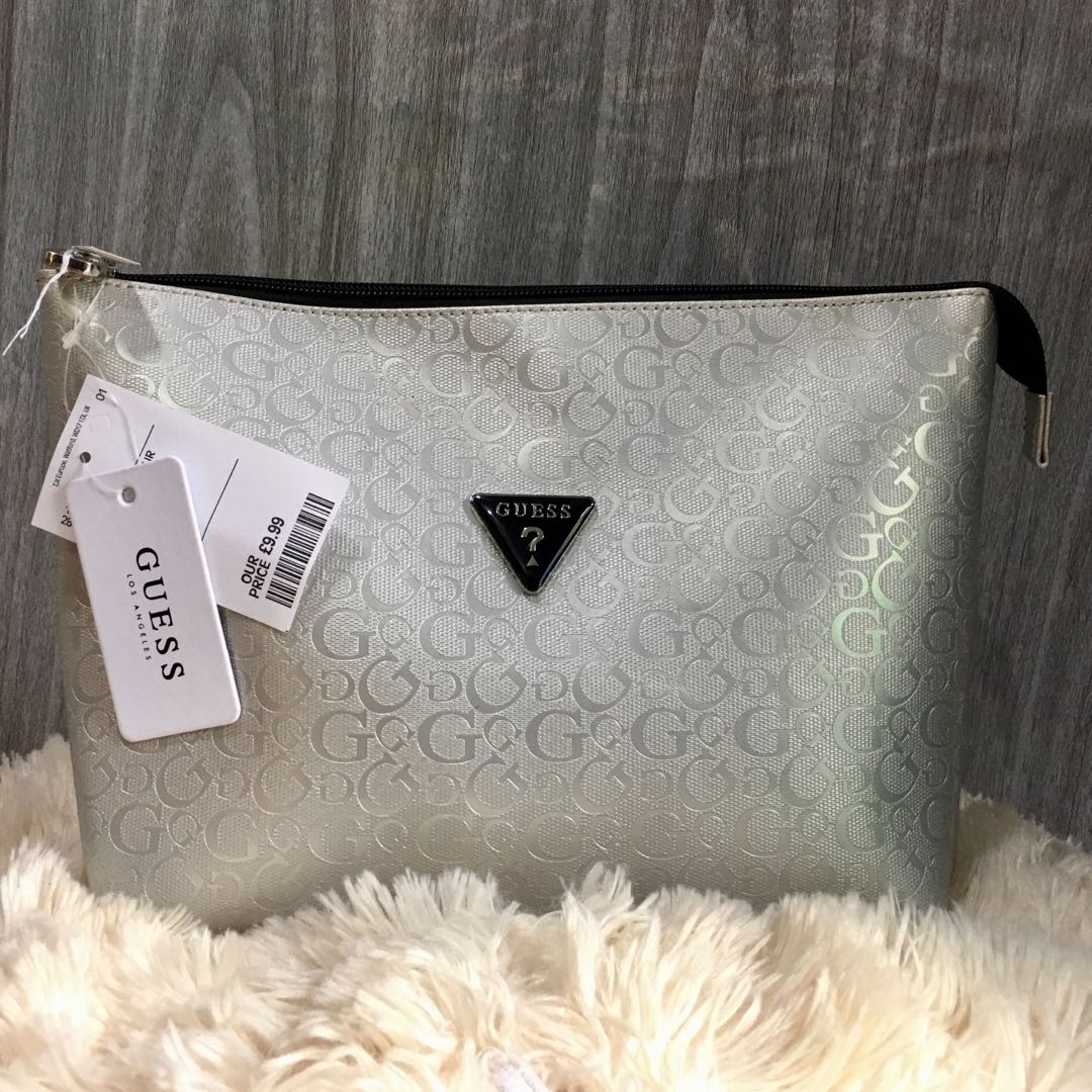 GUESS Los Angeles Makeup Bag Junction Travel Pouch Women s