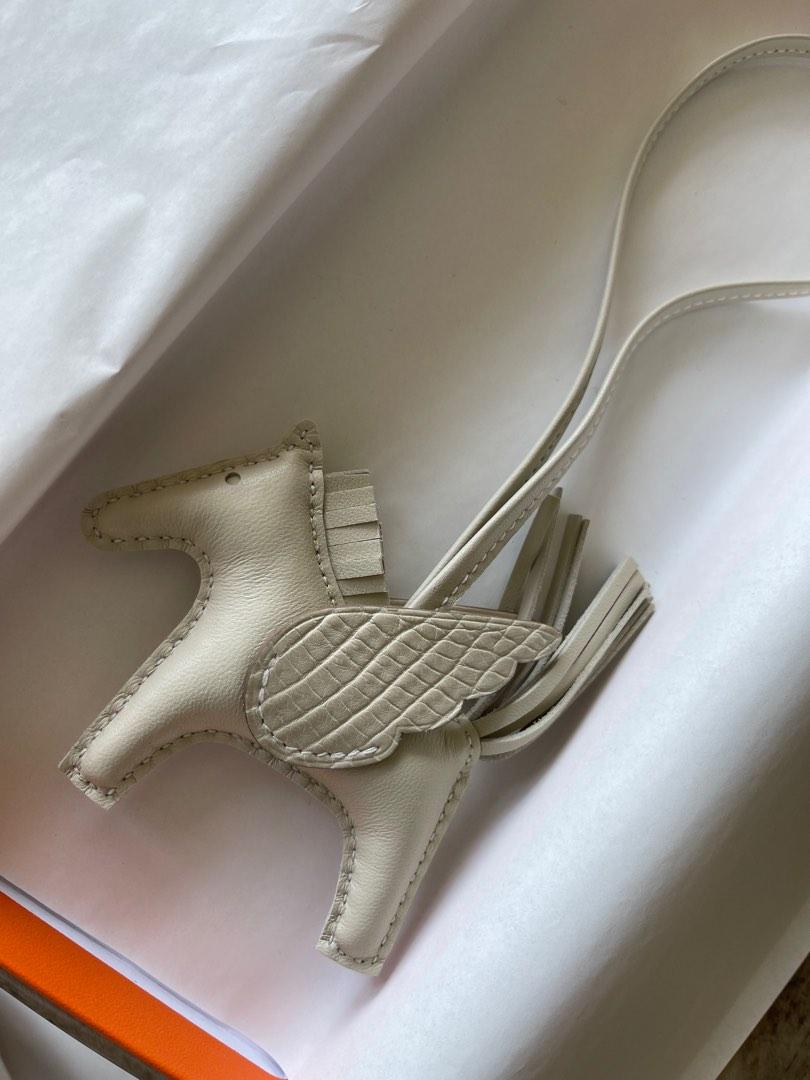 [Super Rare] Hermes Rodeo Pegasus Touch MM Alligator So-White Craie Benton  Nata