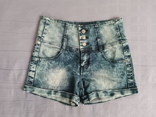 (Category: ) located in . Submitted by jazeleng (Listing ID 1180603105, Image 1). Description: .