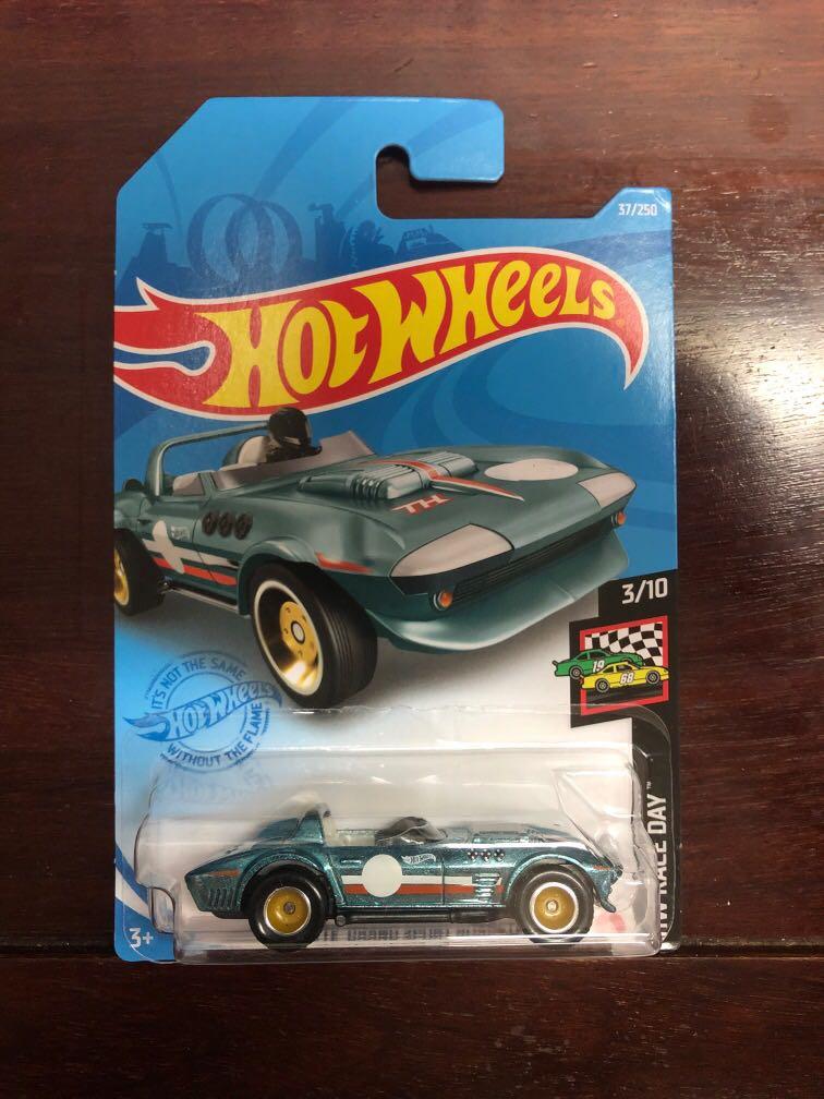 Hot Wheels Corvette Grand Sport Roadster 2018 - Série Race Day, Bleue, Jantes Noires, 1/64