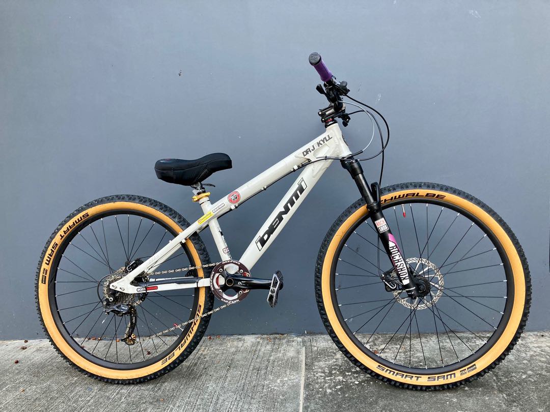 Identiti dirt jumper cheap