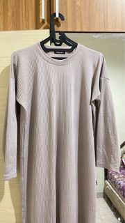 (Kategori: ) berada di . Dikirim oleh rarefinds_preloved (ID iklan 1180662624, Gambar 1). Deskripsi: .