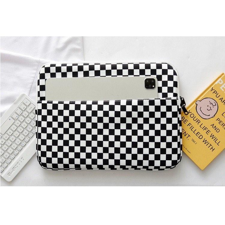 BRAND NEW Laptop Sleeve Black Lattice design, Computers & Tech, Parts