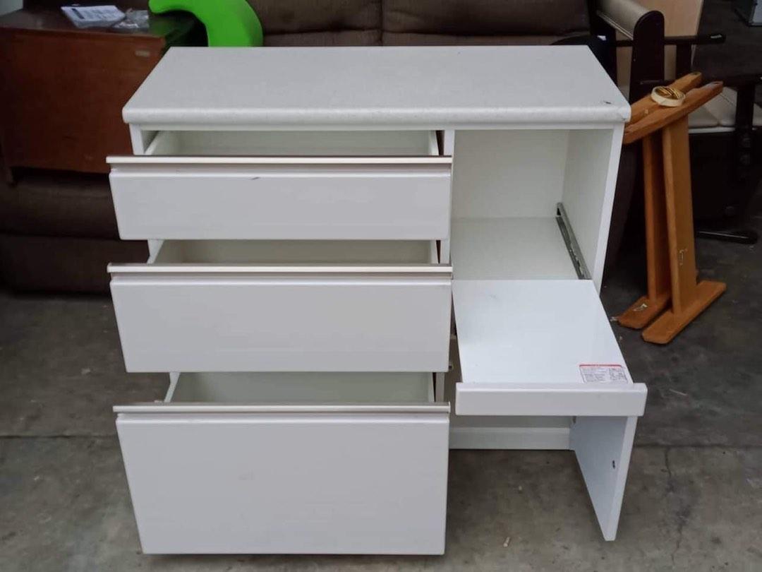 Lateral Kitchen Furniture & Home Living, Furniture, Shelves