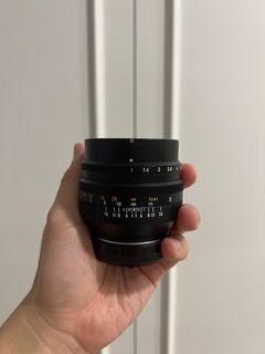 Leica Noctilux V1 E58 50mm with Rare Hood
