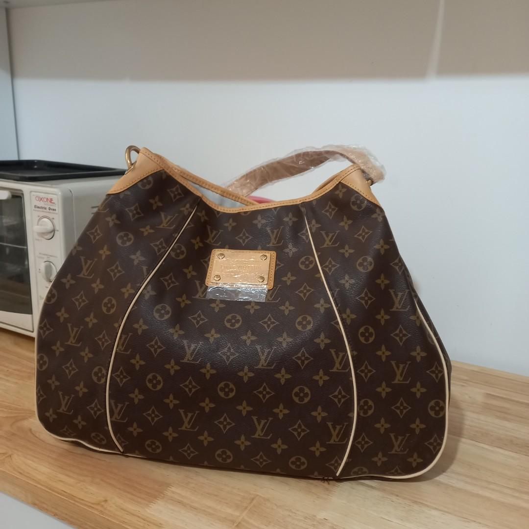 Tas Louis Vuitton Inventeur, Fesyen Wanita, Tas & Dompet di Carousell