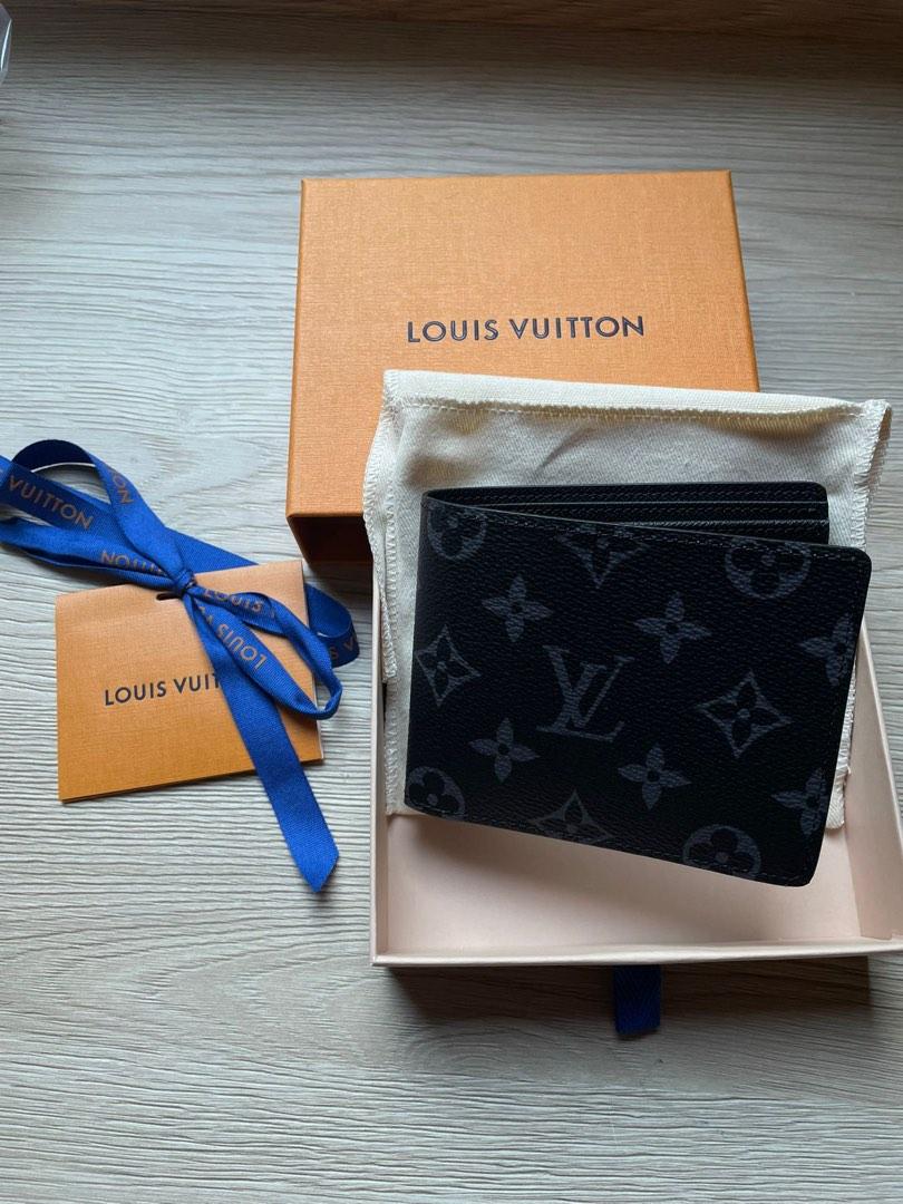 Louis Vuitton Galaxy Multiple Wallet, Men's Fashion, Watches & Accessories,  Wallets & Card Holders on Carousell