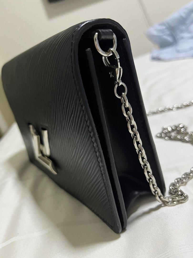 Louis Vuitton 2019 Twist Belt Chain Wallet - Pink Crossbody Bags