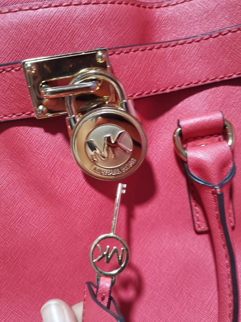 Michael kors top coral handbag