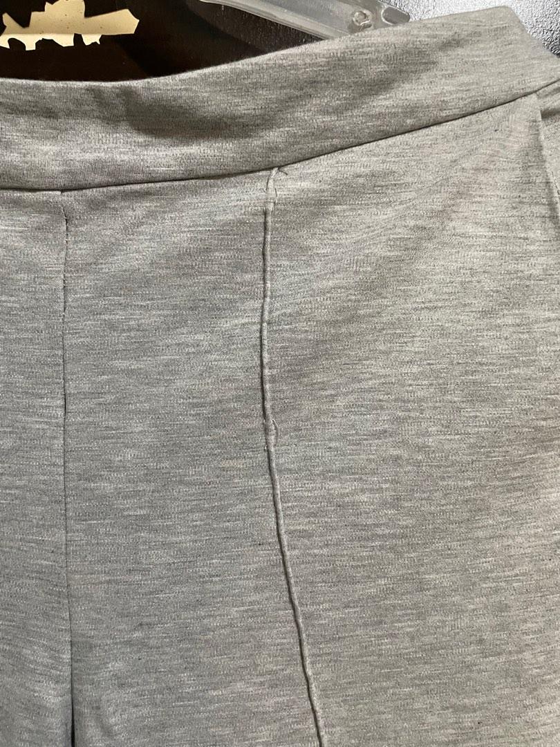 Mosaic Pants (Category: Other Bottoms) located in Taguig. Submitted by the_abilty (Listing ID 1180499047, Image 2). Description: .
