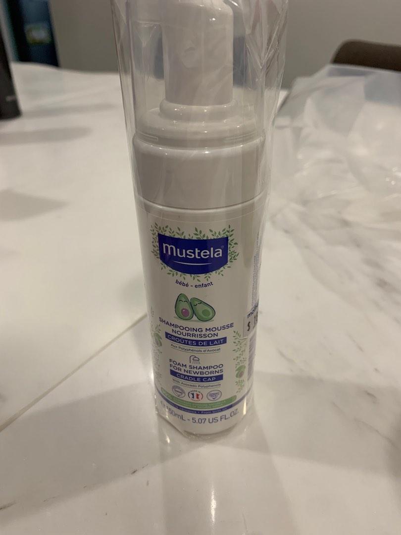 Mustela cradle cap shampoo, Babies & Kids, Bathing & Changing, Baby