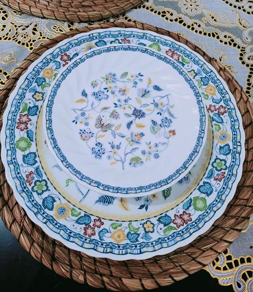 Narumi, Furniture & Home Living, Kitchenware & Tableware, Dinnerware ...